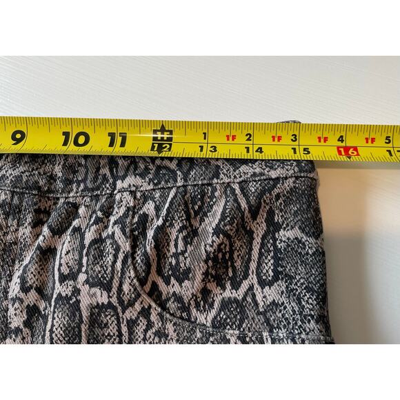 Spanx Jeanish Leggings Size Large Snakeprint Pants Pull On Tan Black - Picture 5 of 7